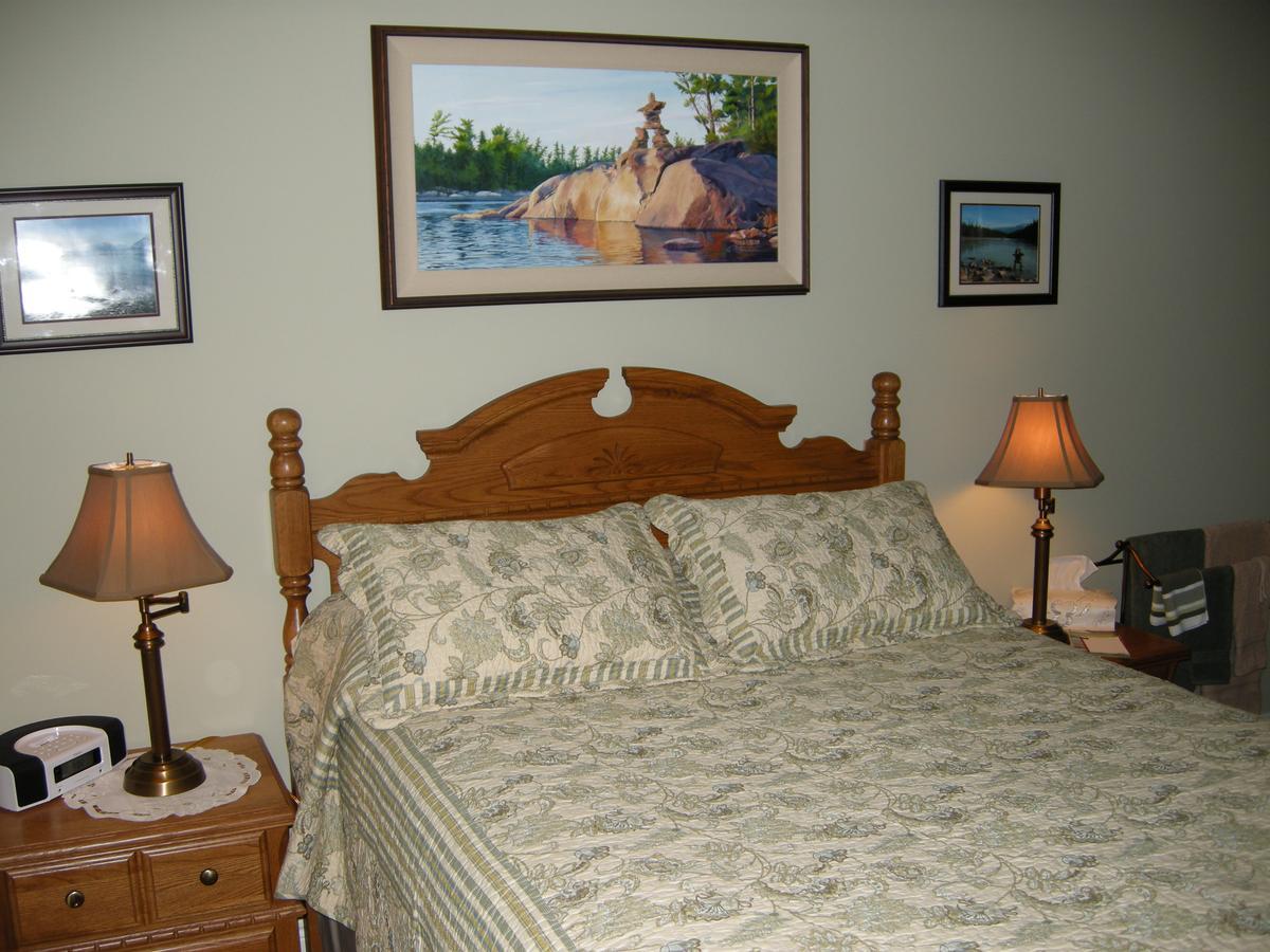 Tucked Inn The Harbour B&B Victoria Harbour Dış mekan fotoğraf